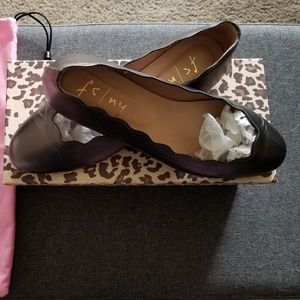 FSNY Pewter Metallic Jigsaw flats, size 8.5